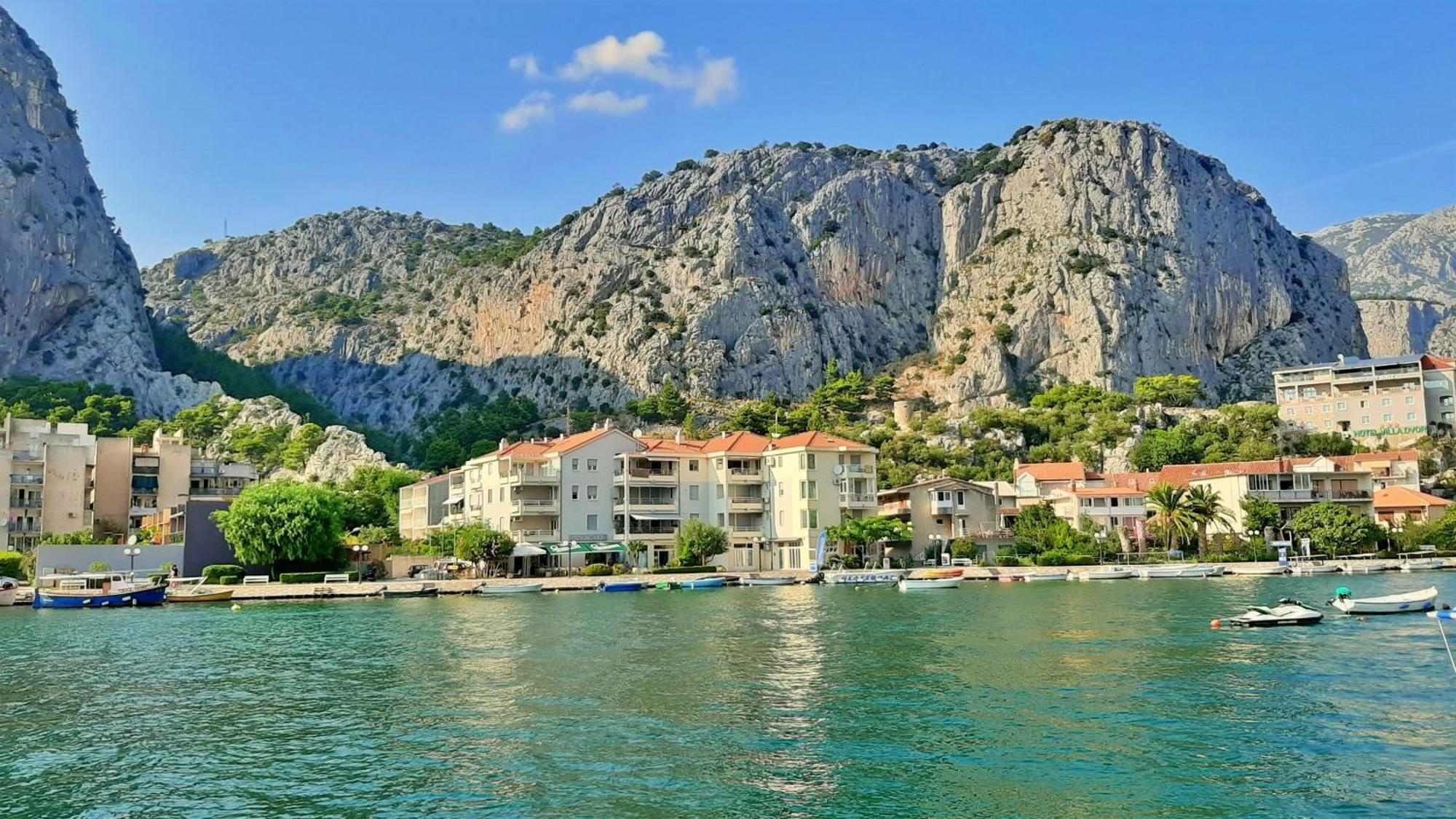 Apartment Hana Omiš Exterior foto